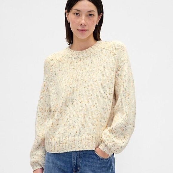 GAP Oversized Cream Pastel Knit Sweater NWT, Women’s Medium Warm Wool Pullover - Picture 1 of 9